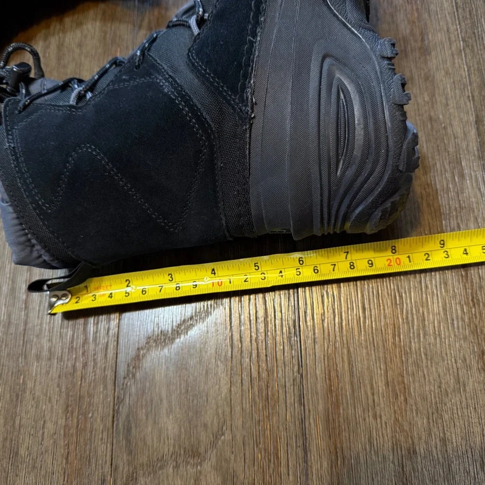 The‎ North Face Kids Alpenglow IV Waterproof Winter Snow Boots Black Size 4